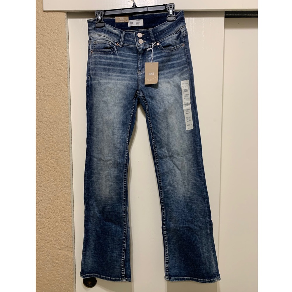BKE Bootcut distressed Jeans